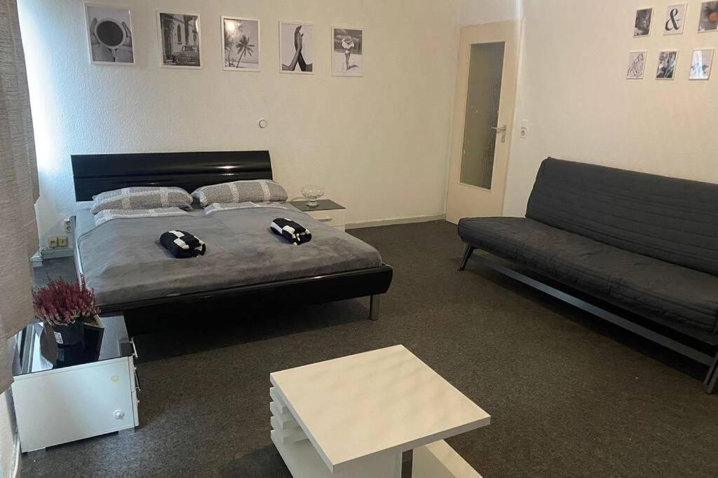 Ein Helles Und Geraumiges Zimmer Am Bremer Hauptbahnhof. Exterior photo